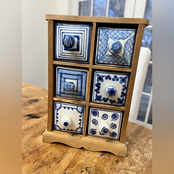 Mini Ceramic Blue & White Apothecary by Taskets Renaissance - Picture 1 of 7